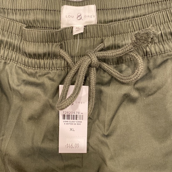 Lou & Grey green shorts - Picture 2 of 4